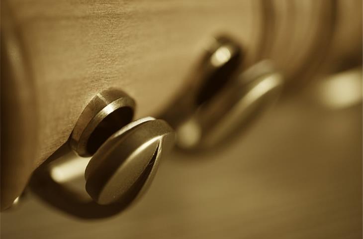 Hinges: The Unsung Heroes of Daily Life - Blogs - 1