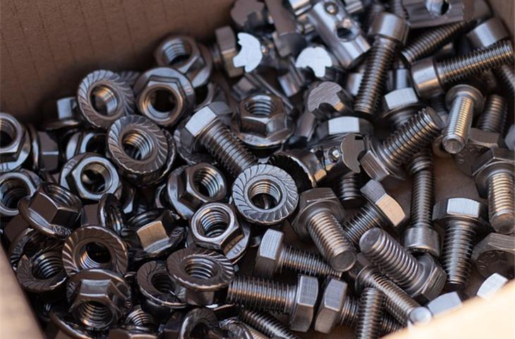 Mastering the Art of Commercial Hinge Screws - Blogs - 1